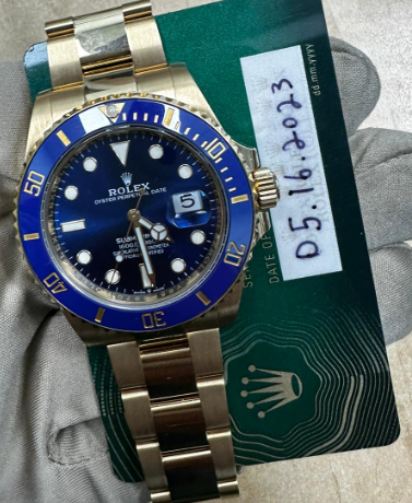 Submariner Date 126618LB Blue Dial Oyster Bracelet