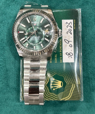 Sky Dweller 336934 Mint Green Dial Oyster Bracelet