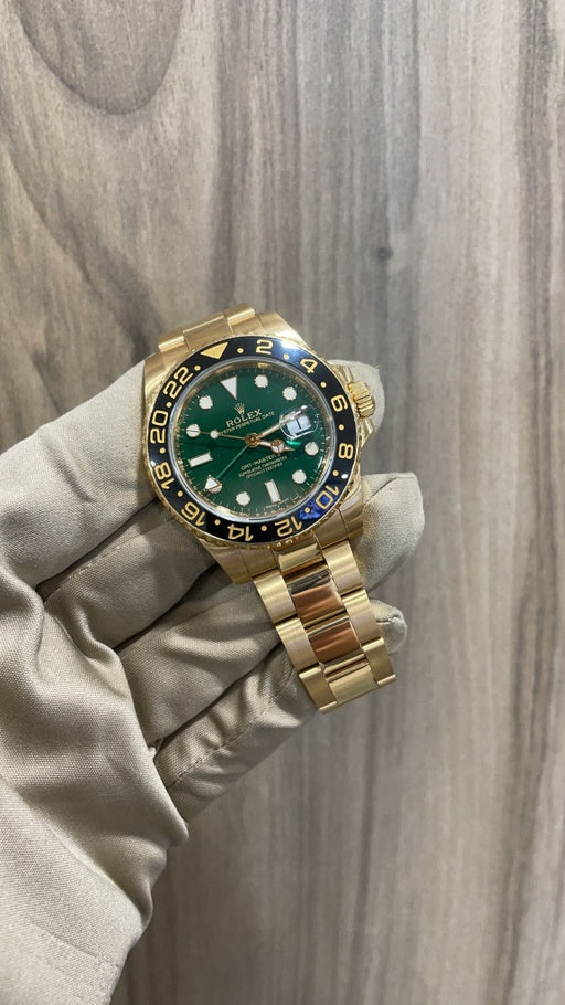 GMT Master 2 116718LN Green Dial Oyster Bracelet